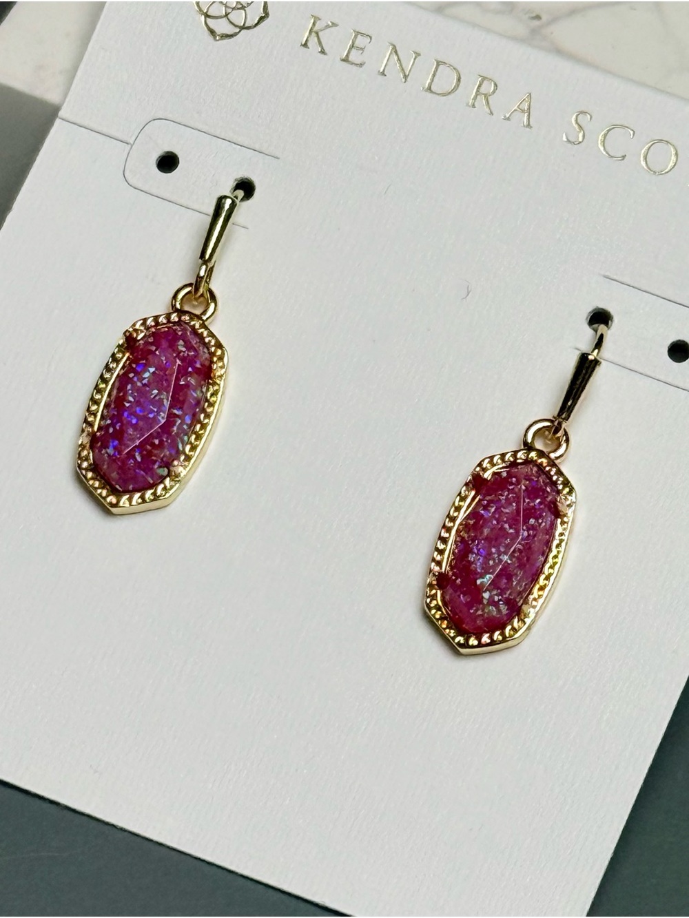 Kendra Scott Lee Gold Earrings in Plum Kyocera Opal